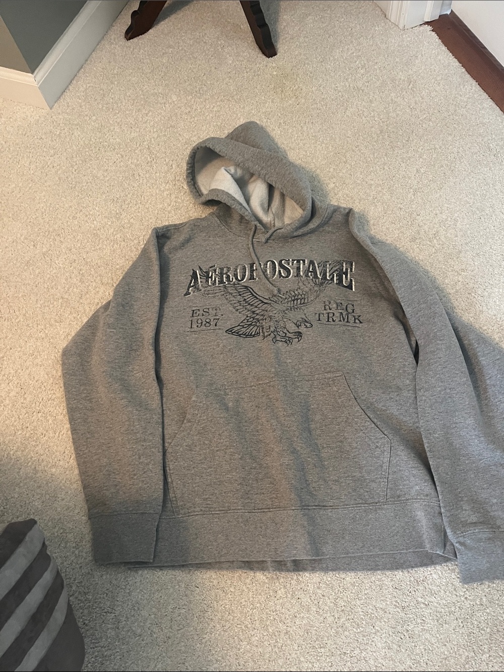Aeropostale Men's Heather Gray Pullover Hoodie with Eagle Graphic